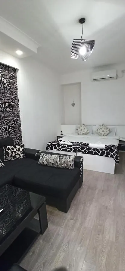 Apartments Lezzet 第比利斯