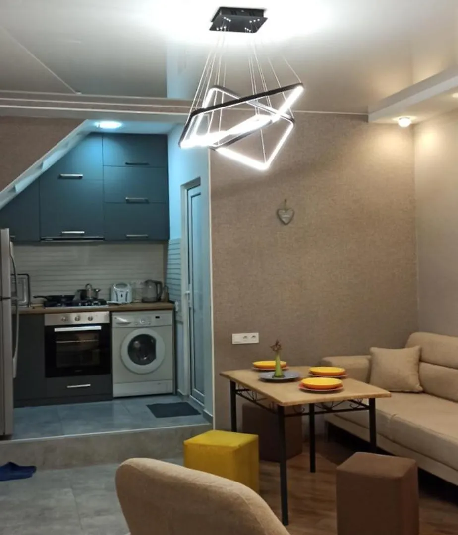 Apartments Lezzet تبليسي بيت ضيافة